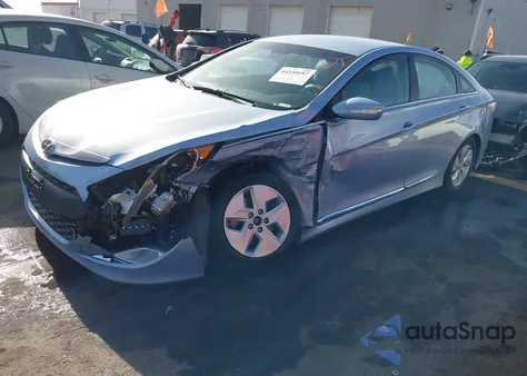 2013 Hyundai Sonata Hybrid из США, поврежденный, VIN KMHEC4A41DA076294